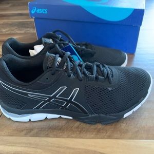 Women’s Asics Gel-Craze TR4 Athletic Shoes